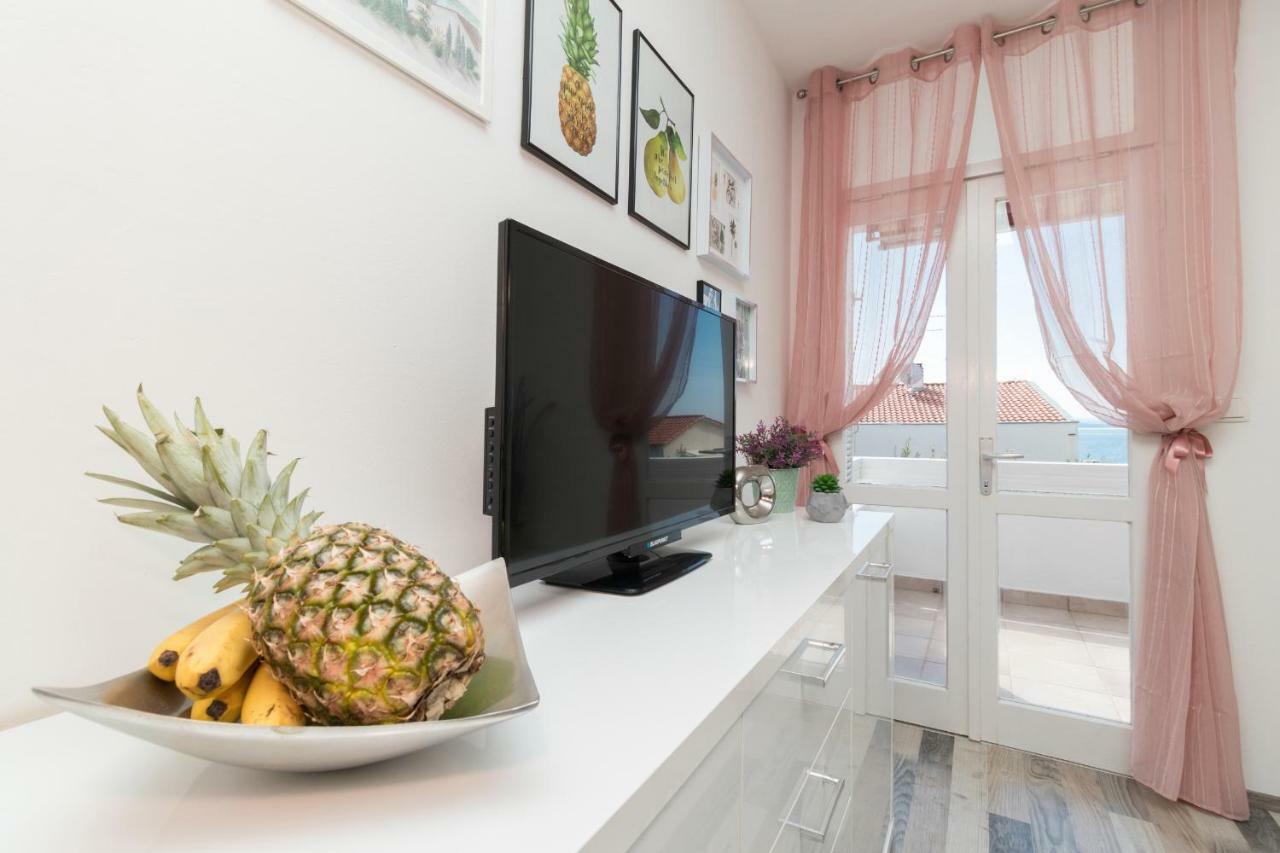 Apartman Roko Petrcane Buitenkant foto